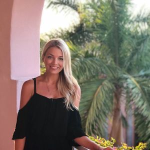 Meet your Posher, Lisa